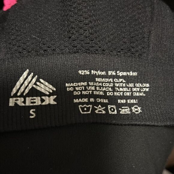 Reebok athletic top - Picture 3 of 3